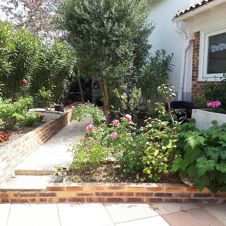 Escapade Entre Vignes Et Holiday home *